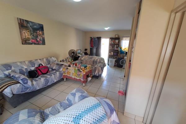 Annlin beautiful 3 bedroom duplex for sale with 2 bathrooms, open space family/TV and Dining Room, kitchen, small Garden, double ...