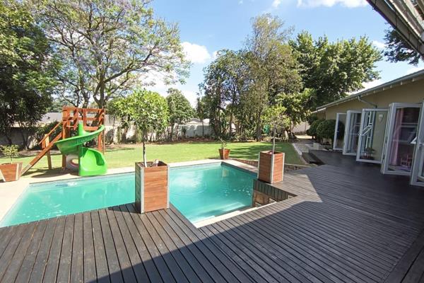 Accepting offers from R3 720 000.

The perfect modern family home, is conveniently ...