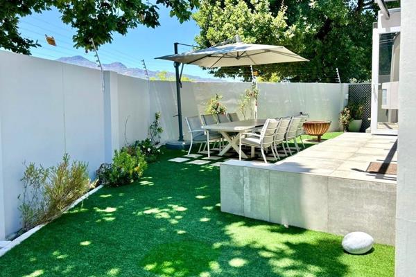 Nestled in a secure four-home complex at the corner of two serene streets in Southern Paarl, this double-storey residence offers a ...