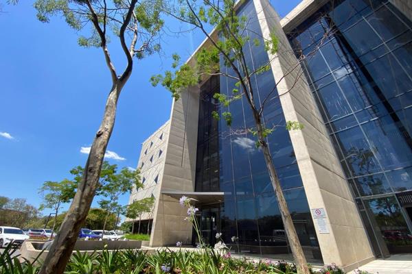 Modern office space in the heart of Menlyn!

This premium office space is situated on the 3rd floor and is currently white boxed. The landlord will assist with costs in order to create your perfect office spec!

Back up ...