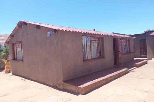 2 Bedroom House for sale in Mabopane  Unit B