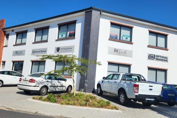 This first-floor office unit on Roslyn Street, centrally located in Brackenfell, offers ...