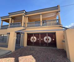 House for sale in Mohlakeng