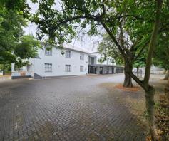 Commercial Property for sale in Lemoenkloof