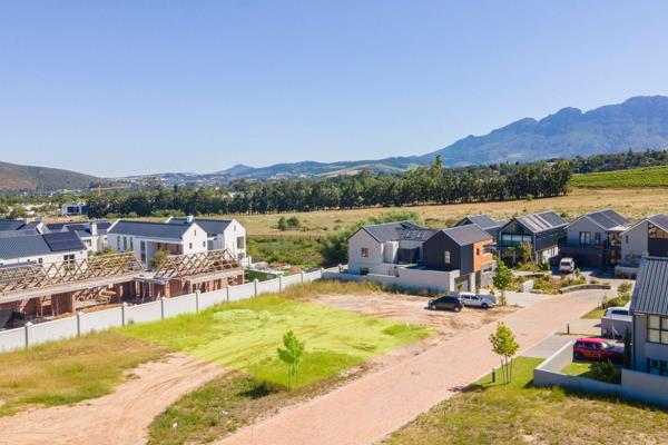 Exceptional Investment Opportunity in Paradyskloof


This remarkable vacant land in Paradyskloof, Stellenbosch, located in the ...