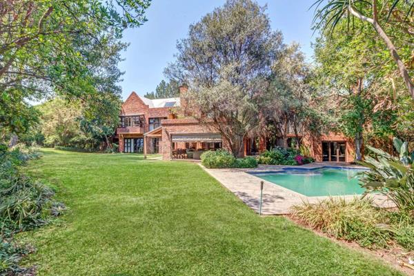 If you are looking for that rare jewel in the heart of Fourways Precinct you will not ...