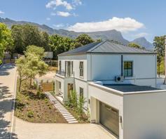 House for sale in Constantia