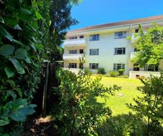 Apartment / Flat for sale in Rondebosch