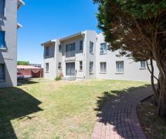 Apartment / Flat for sale in Oakglen