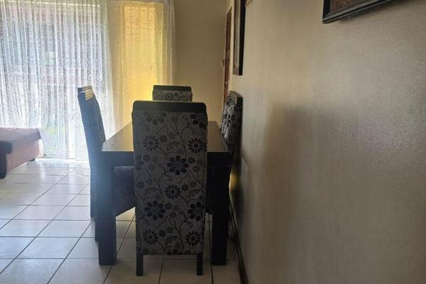 Sole and exclusive mandate.

Let step in to your home in Tasbet park ext2 this home is in complex colse to shop and schools, this is a ...