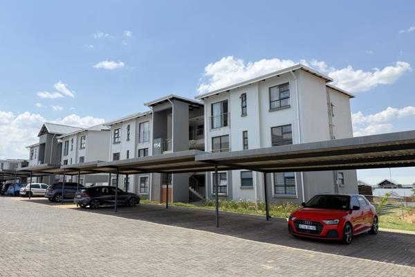 A Stunning 1 Bedroom, Top Floor Apartment is available in the sought-after Fish Eagle ...