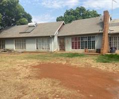 House for sale in Clayville