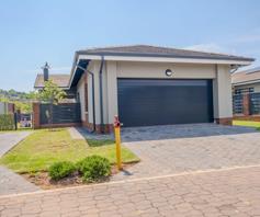 House for sale in Waterkloof Marina Retirement Estate