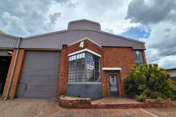 Located in the well-established industrial hub of Silvertondale, this 331m2 mini ...