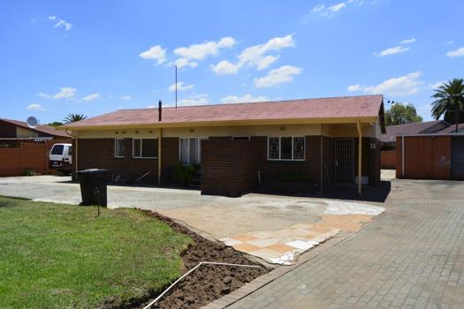 3 Bedroom House for sale in Dal Fouche