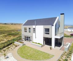 House for sale in Langebaan Country Estate