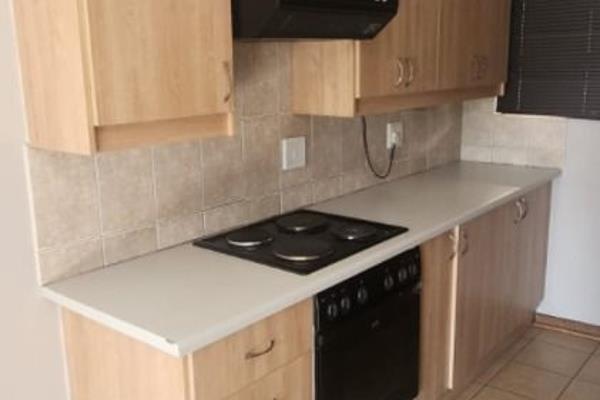 This modern Batchelor apartment consists of an open plan kitchen with the lounge. It has one-bathroom, open plan living area and secure ...