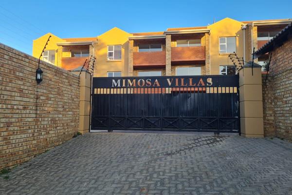 neat 2 bedroom flat with built in cupboards , open plan lounge and kitchen , bathroom with shower and toilet . parking for 1 car ...