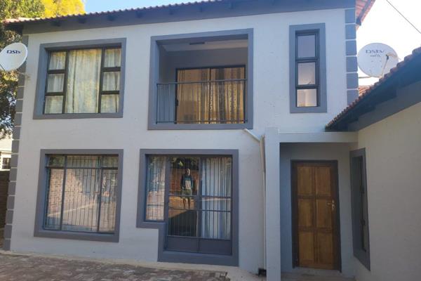 Monthly rental = R4,000
Deposit required = R4,000
Once off admin fee = R600