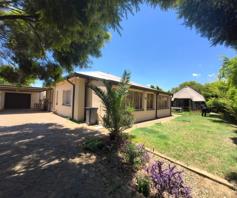 House for sale in Dunnottar