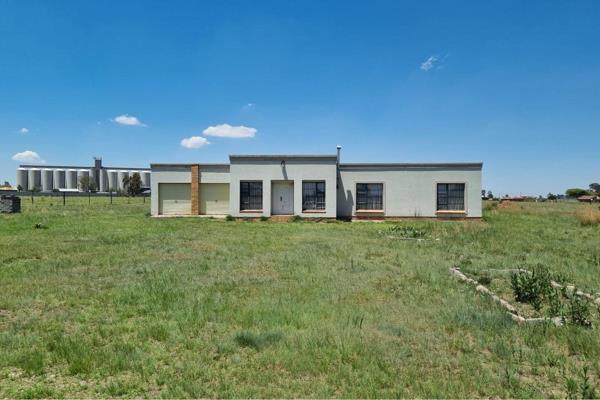 Discover a unique investment opportunity with this reduced-price commercial-retail property located at Endicott, Gauteng, South Africa. ...