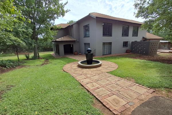 This extraordinary  plot for sale is situated within a private game reserve in the far East of Pretoria. 
If you are looking to get ...