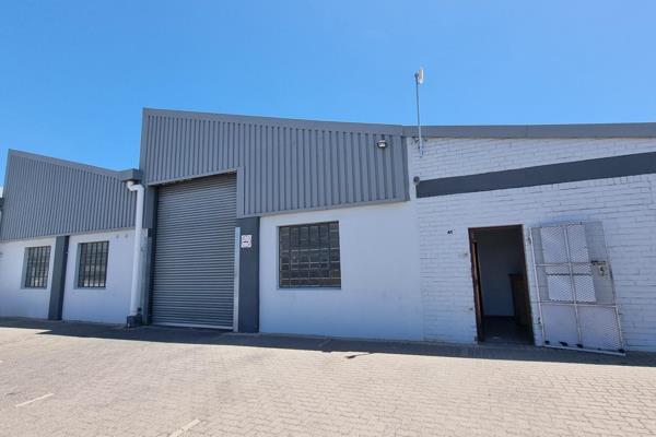 This 520m&#178; industrial warehouse in Parow East is available to let and offers an ...