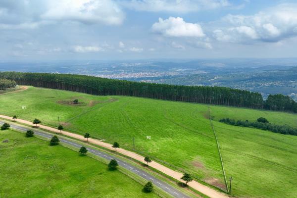 R3,502,000 ex VAT.  B2 is perched at a prime high point, offering a truly remarkable living experience with its 100% arable land and ...