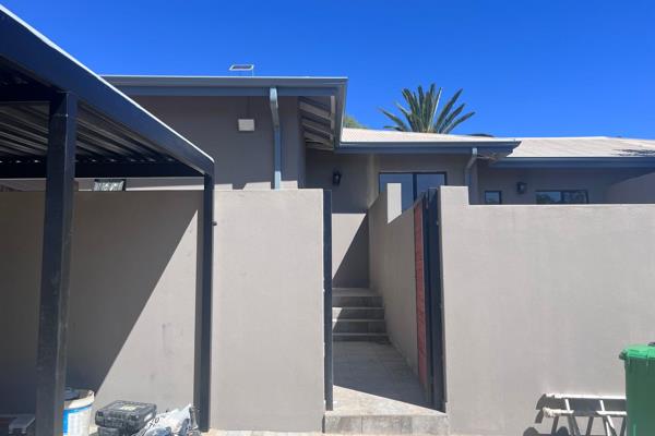 1 X Bachelor unit available
New renovation, available immediately.
 R8.5k for ...