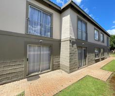 Apartment / Flat for sale in Sunnyridge