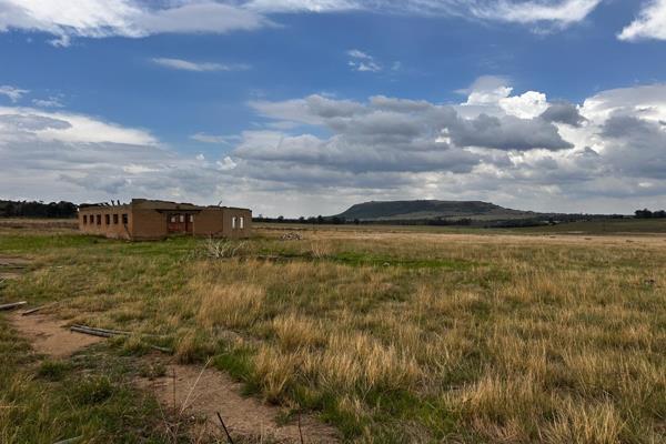 Vacant Land for Sale – Portion 5 of 6, Hartzenbergfontein

This prime 14 000m&#178; vacant plot of land in Hartzenbergfontein offers an ...