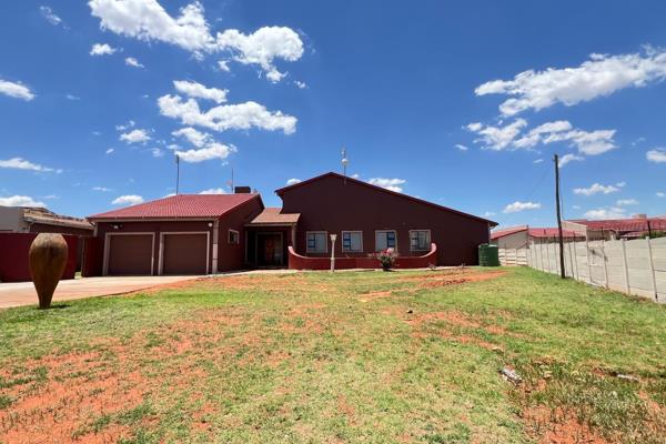 Discover your dream home in Hillshaven, Westonaria! 

This charming 4-bedroom house ...