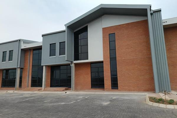 These modern new industrial units of approximately 606m2 comprising warehouse of 300m2 ...