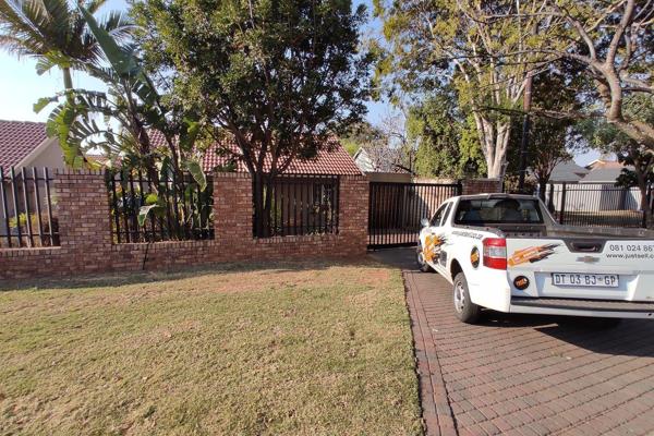 **Charming 2-Bedroom Garden Cottage for Rent in Magalieskruin, Pretoria**

Discover a ...