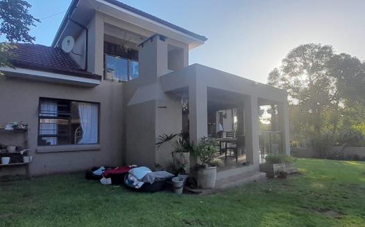 4 Bedroom House for sale in Heatherlands