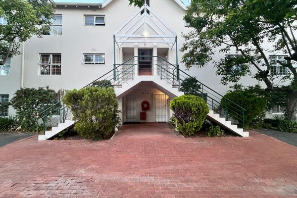 This well-maintained two-bedroom apartment is situated in the heart of Rosebank, Cape ...