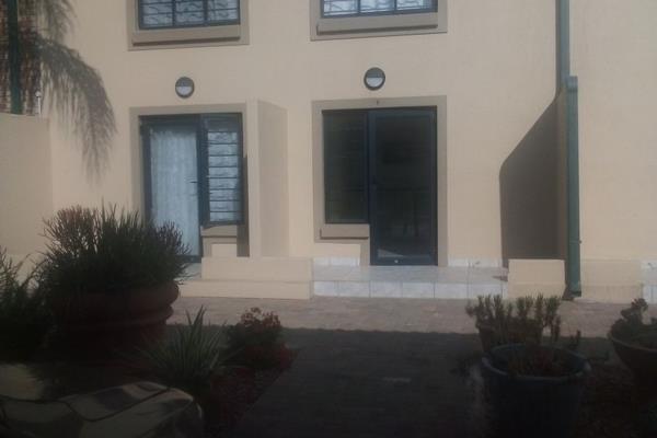 **Charming Studio Apartment To Let in Rietfontein, Pretoria**

Welcome to your new ...