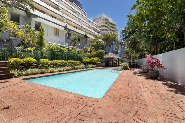 2 bedroom, 2 bathroom ground floor duplex, situated one road back from the beach. The complex offers a communal swimming  pool and ...