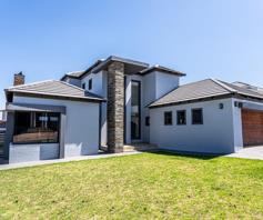 House for sale in Blue Valley Golf Estate