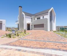 House for sale in Langebaan Country Estate