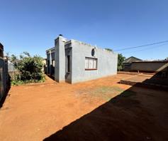 House for sale in Moleleki