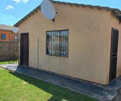 House for sale in Duduza