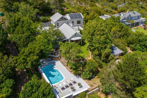 Sole mandate with video.

R13,800,000. At the time of listing $761,000 | €725,000 | &#163;601,000

Four bedroom home located at the ...