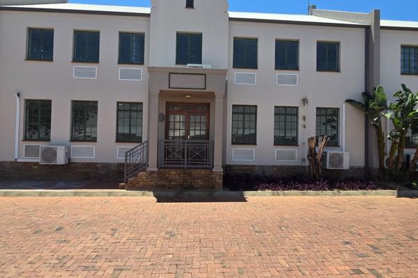 437m&#178; Industrial Warehouse with Offices in Randjespark, Midrand 

This recently ...