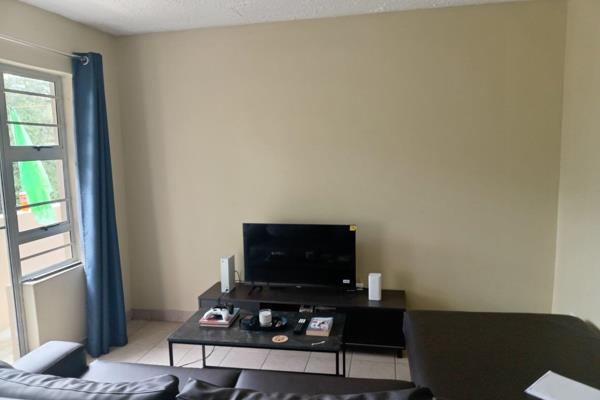 Neat 2 Bedroom Unit for Sale 

Key Features:

- 2 spacious bedrooms with built-in ...