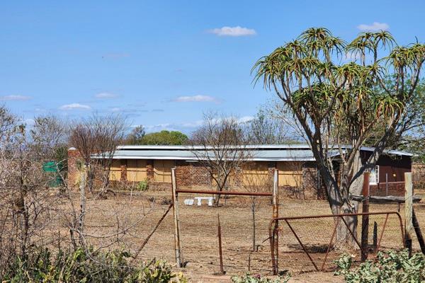 Embrace the rare opportunity to own a charming smallholding in the picturesque heart of Kalkfontein, where country living and potential ...