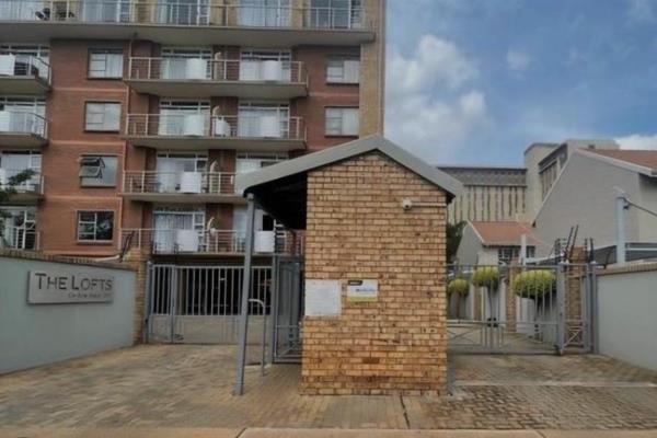 This one bedroom apartment is for sale. The north facing unit is sunny and beautiful. Location of the apartment makes it one of the ...