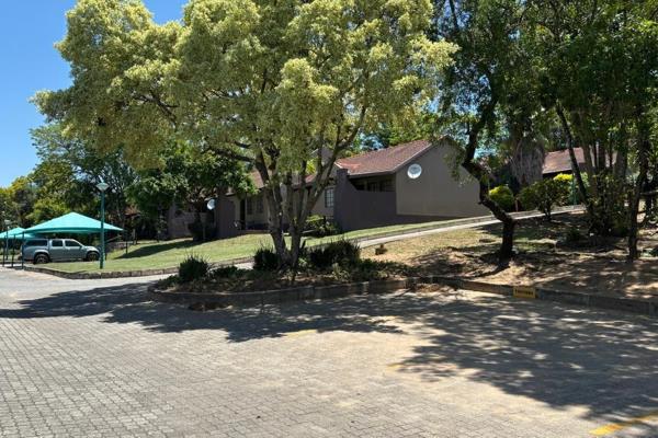 3 Bedroom House To Let in Complex

Available:  1 February 2025
Lease Term:  12 Months

This property offers:
*  3 Bedrooms
*  2 ...