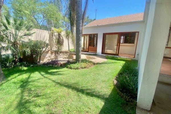 Spacious 3-Bedroom Home with Modern Features in Halfway Gardens, Midrand

This property ...