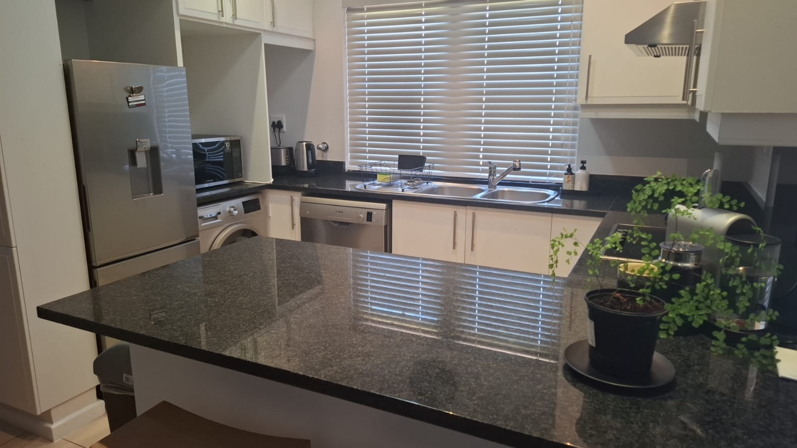 Photo of 2 Bedroom Apartment / flat to rent in Seaside Longships